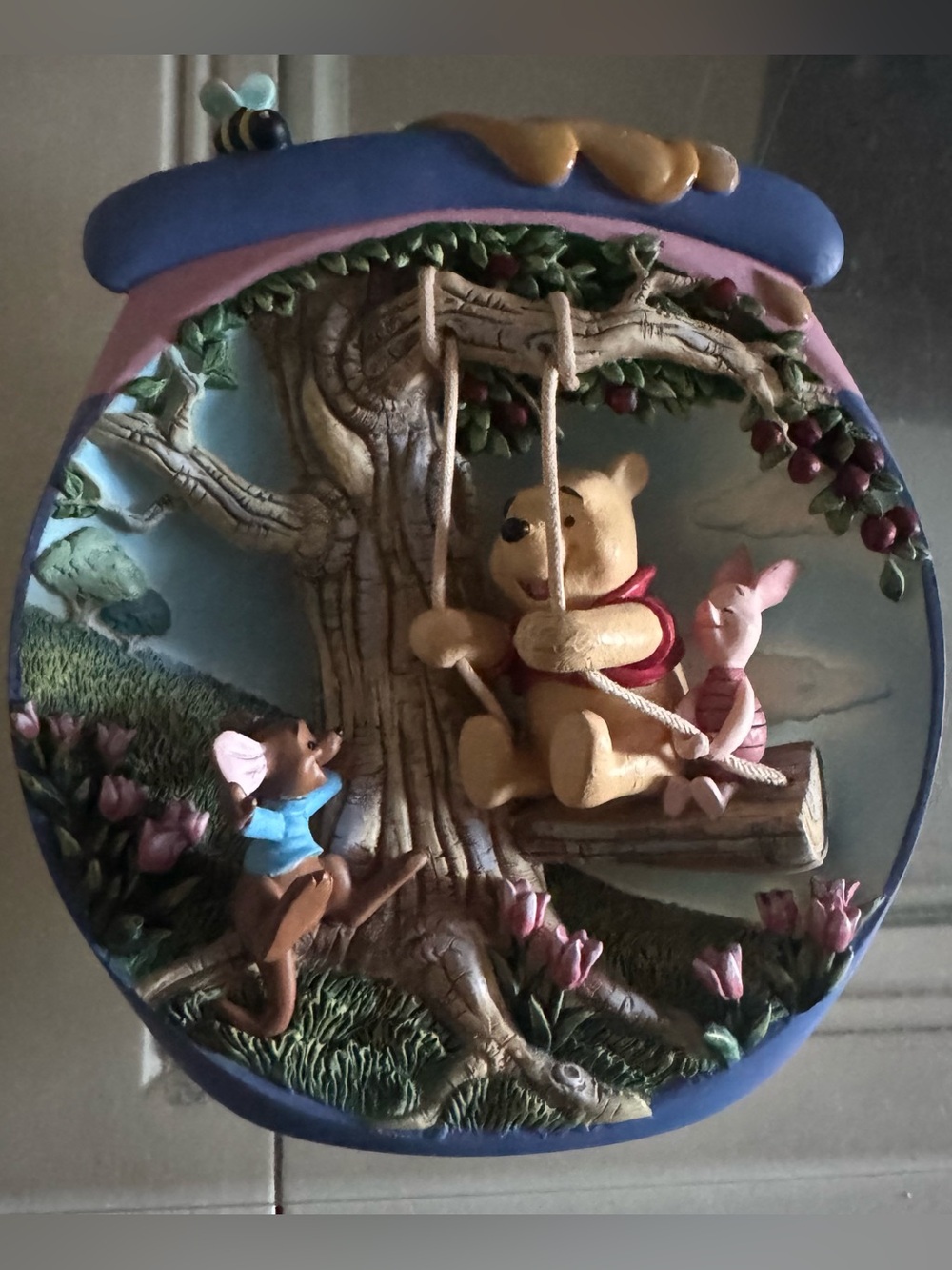Winnie the Pooh wall hanger